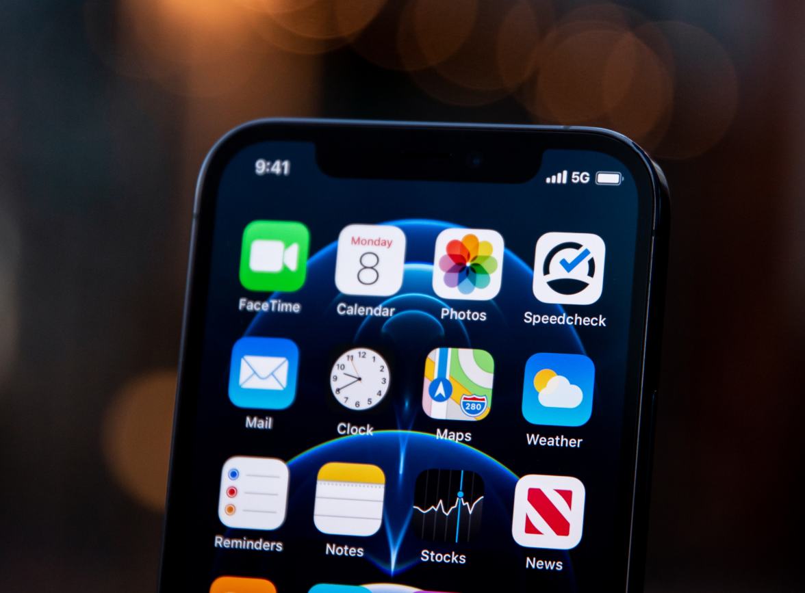 察哈尔右翼后苹果手机维修分享为什么 iPhone 12 在冬季会自动关机 